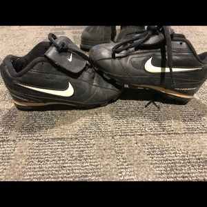 Boys baseball Nike cleats